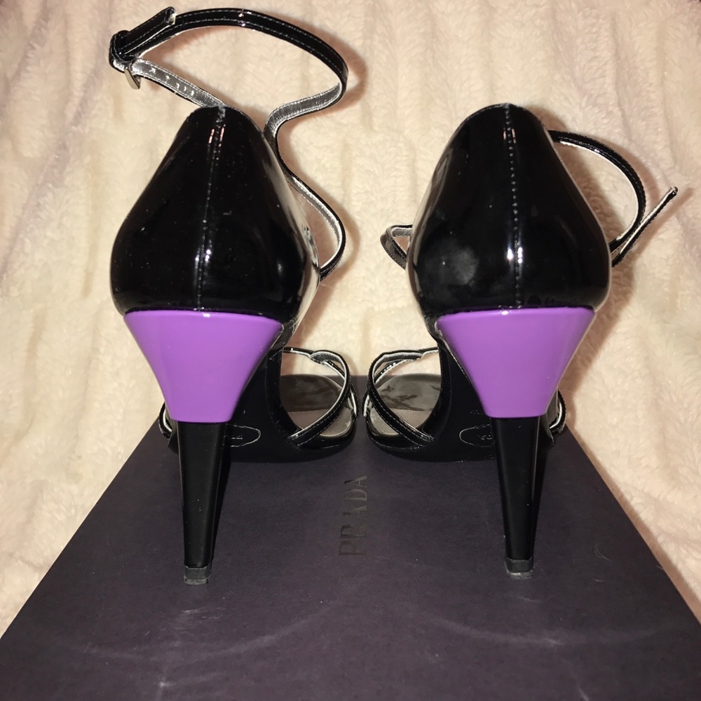 PRADA HEELS - Picture 5 of 7